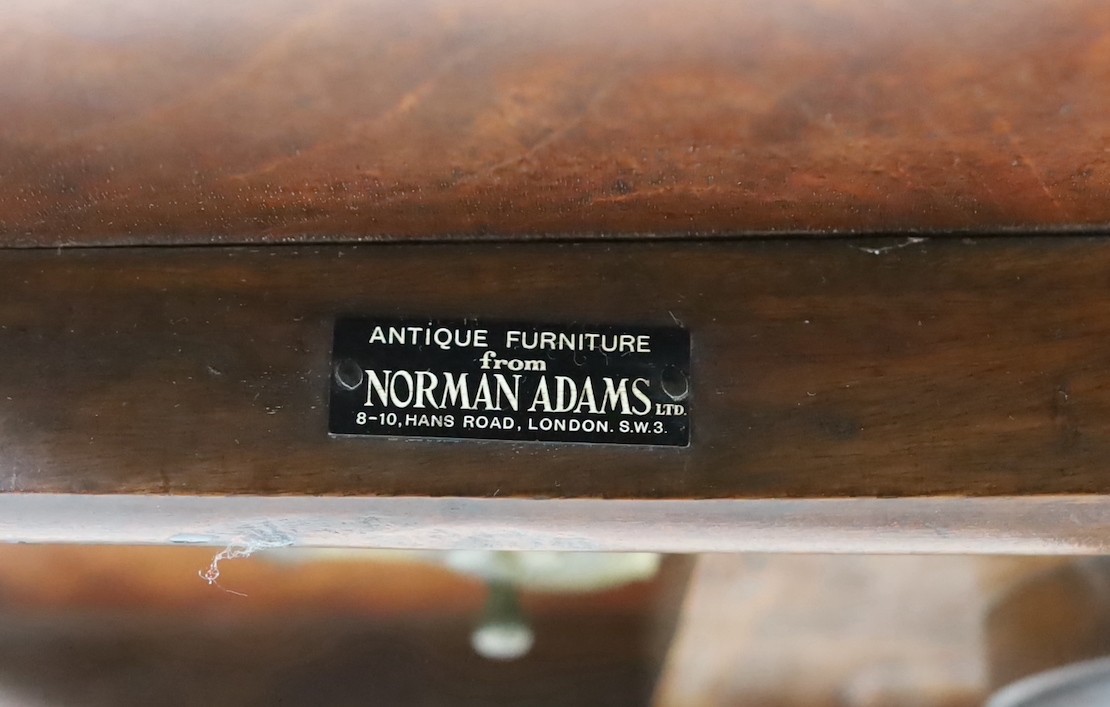 A George III mahogany tripod table